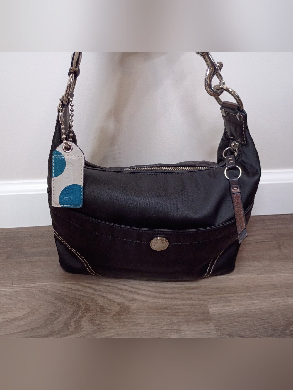 Coach Vintage Y2K 2008 Classic Black Nylon Satin Hamptons Shoulder Handbag